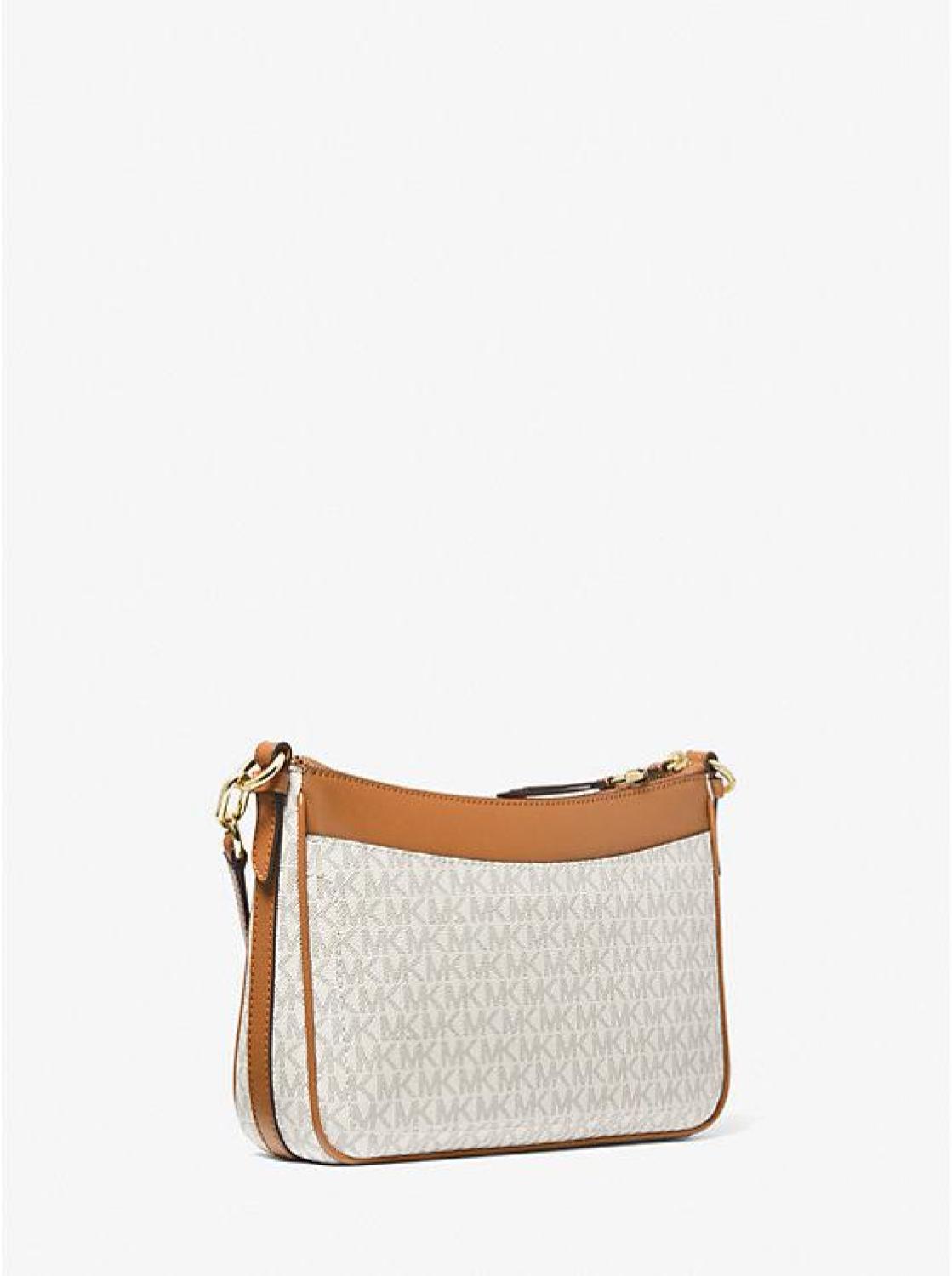 Jet Set Medium Logo Shoulder Bag