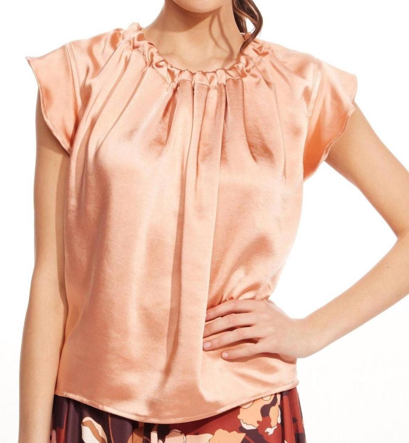 Cara Top In Apricot