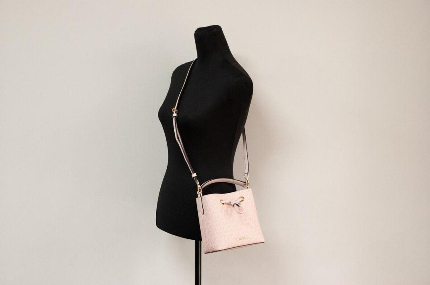 Michael Kors Suri Small Powder Blush Signature PVC Bucket Crossbody Women's Handbag