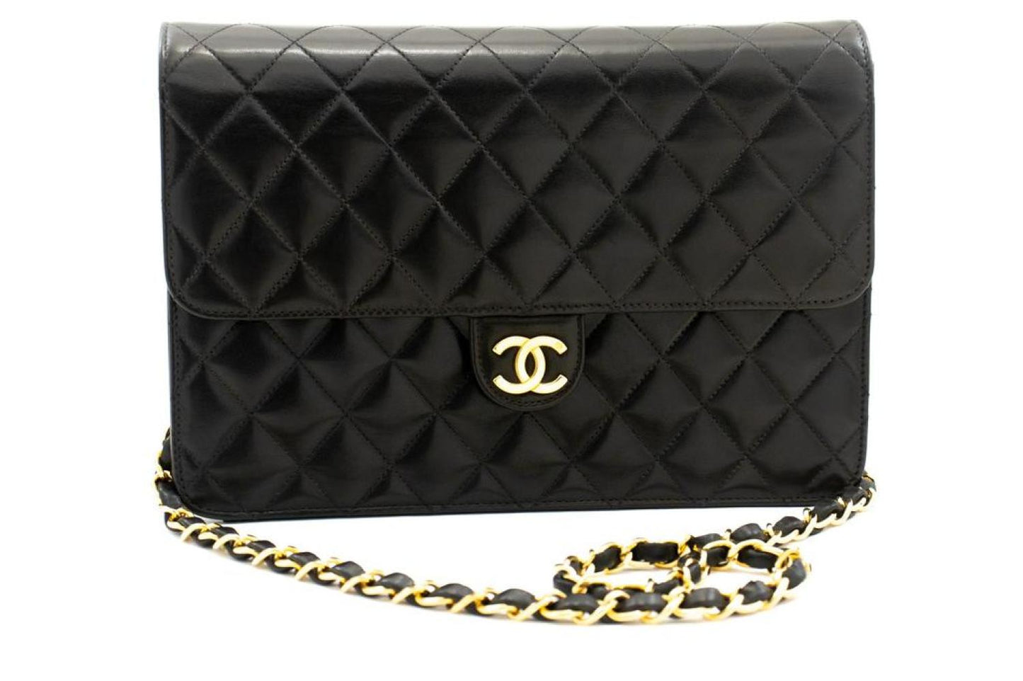 Chanel Matelassé Leather Shoulder Bag (Pre-Owned)