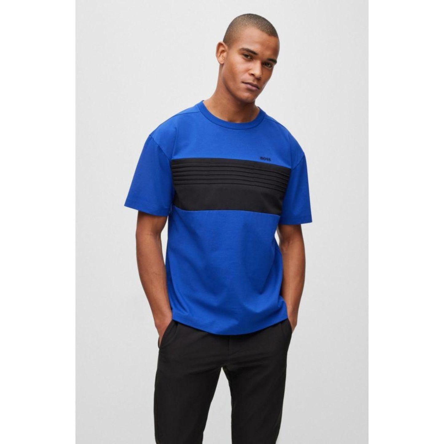 Cotton-blend relaxed-fit T-shirt with color-blocking