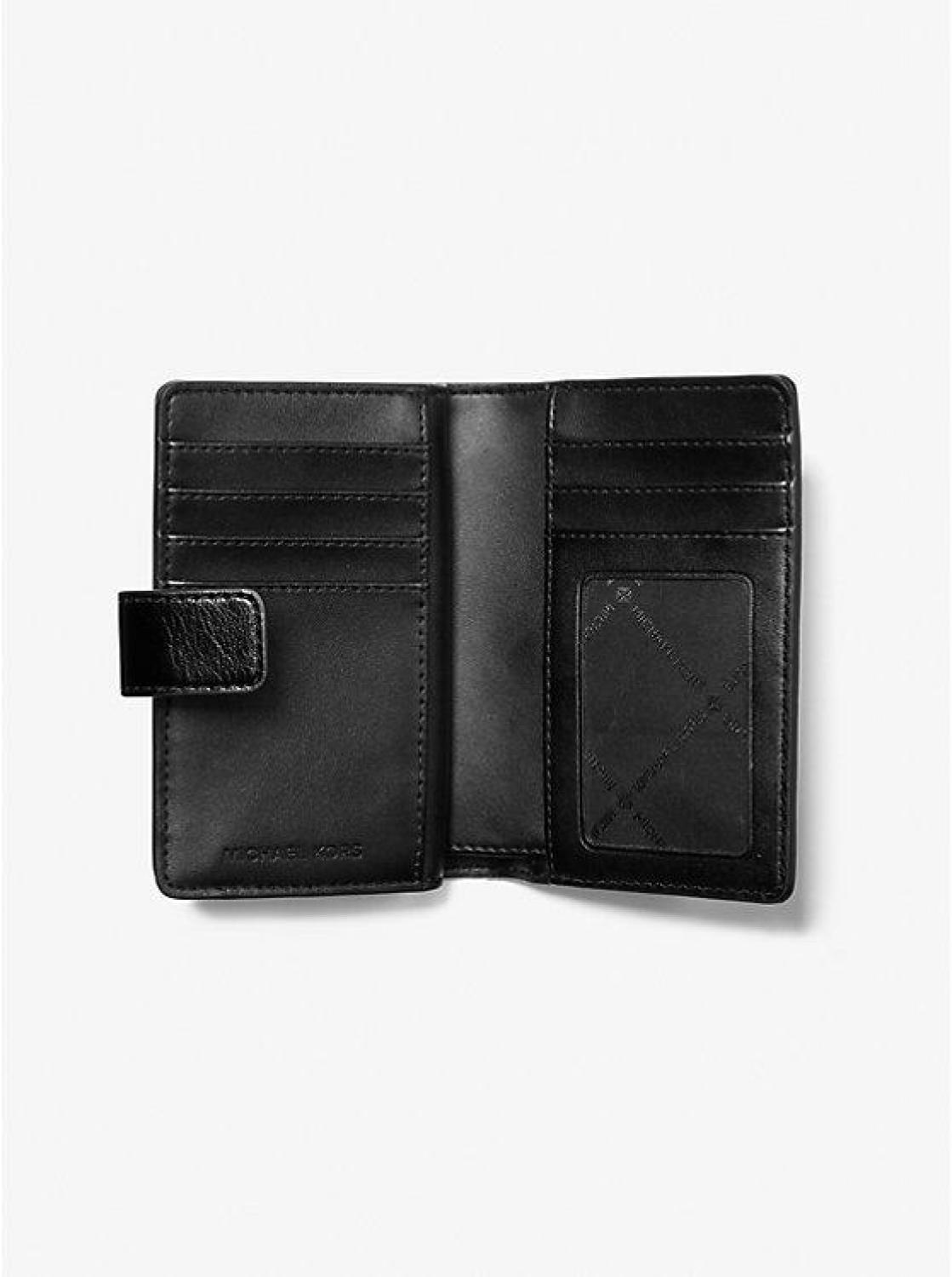 Medium Patent Wallet