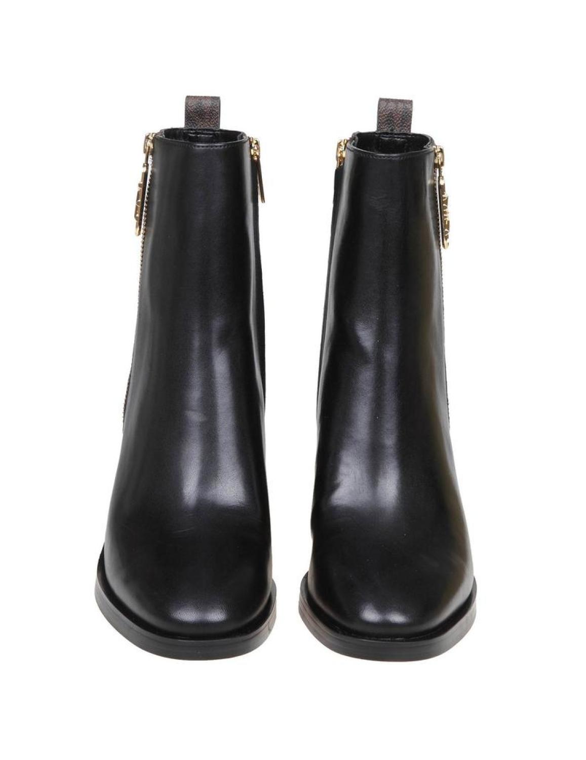 Michael Michael Kors Regan Side Zipped Ankle Boots