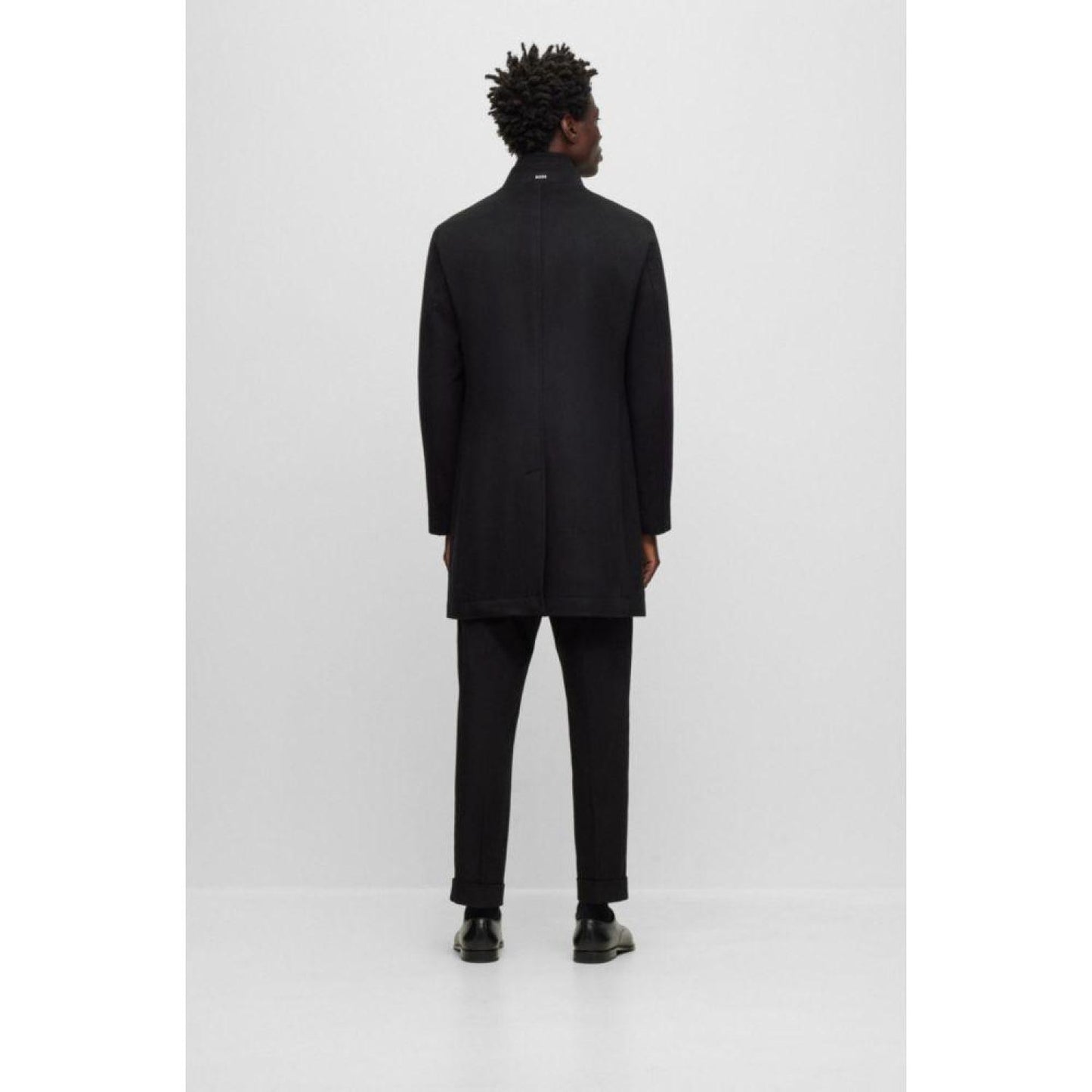 Slim-fit formal coat in virgin wool and cashmere