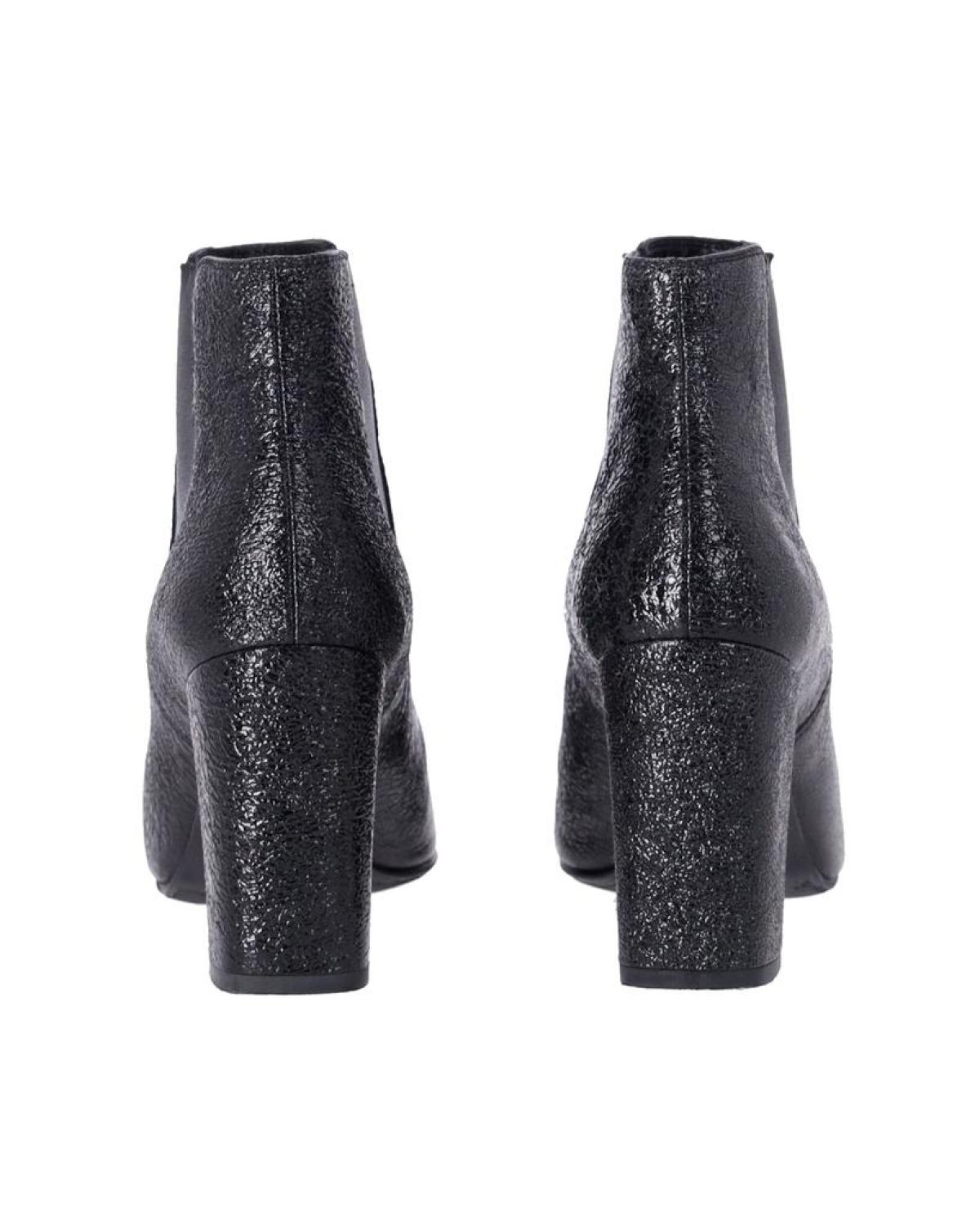 Saint Laurent High Heel Chelsea Boots in Black Leather