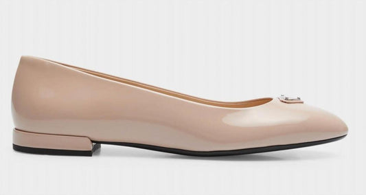 Women's Patent Calfskin Logo Ballerina Flats In Nude