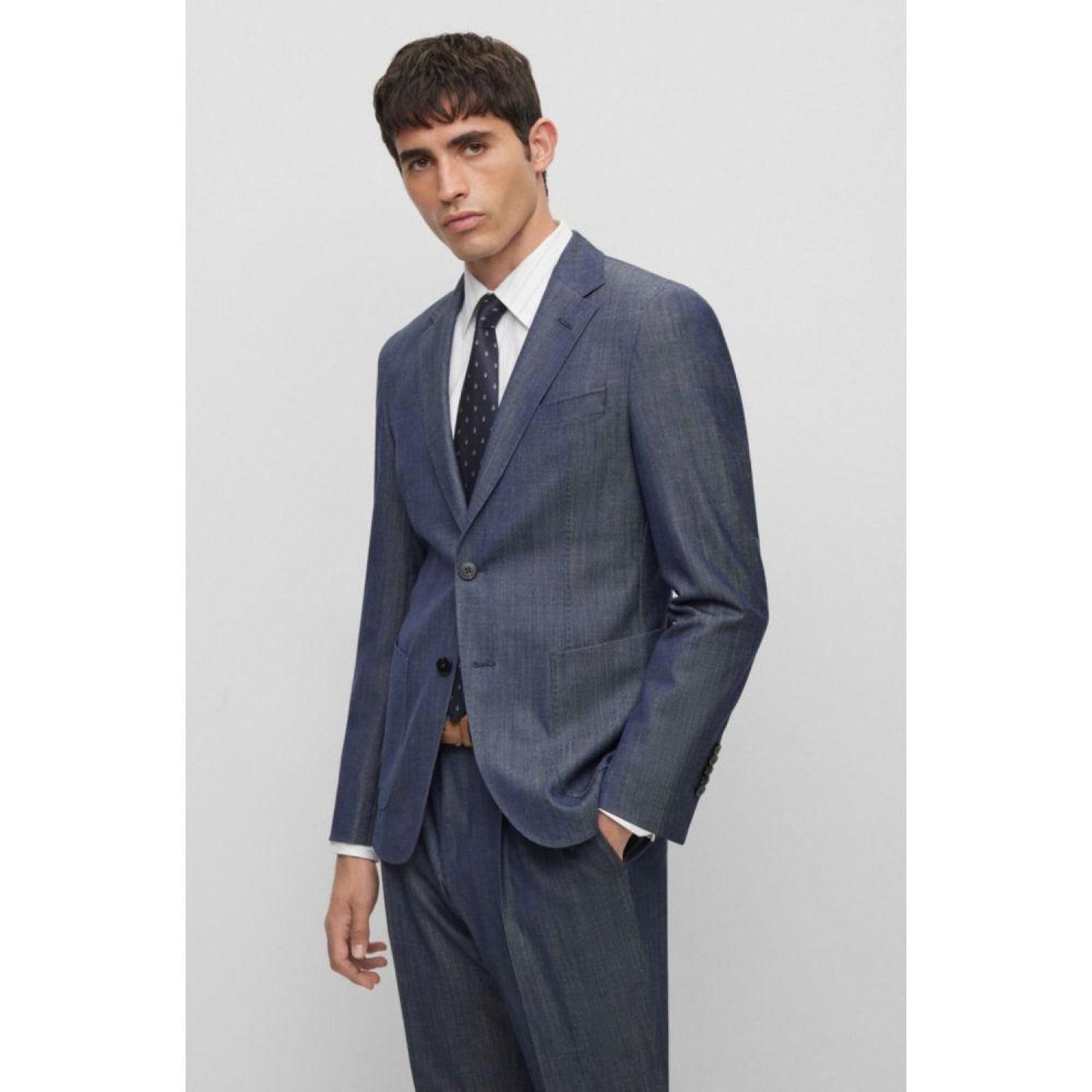 Slim-fit suit in stretch wool with silk and linen