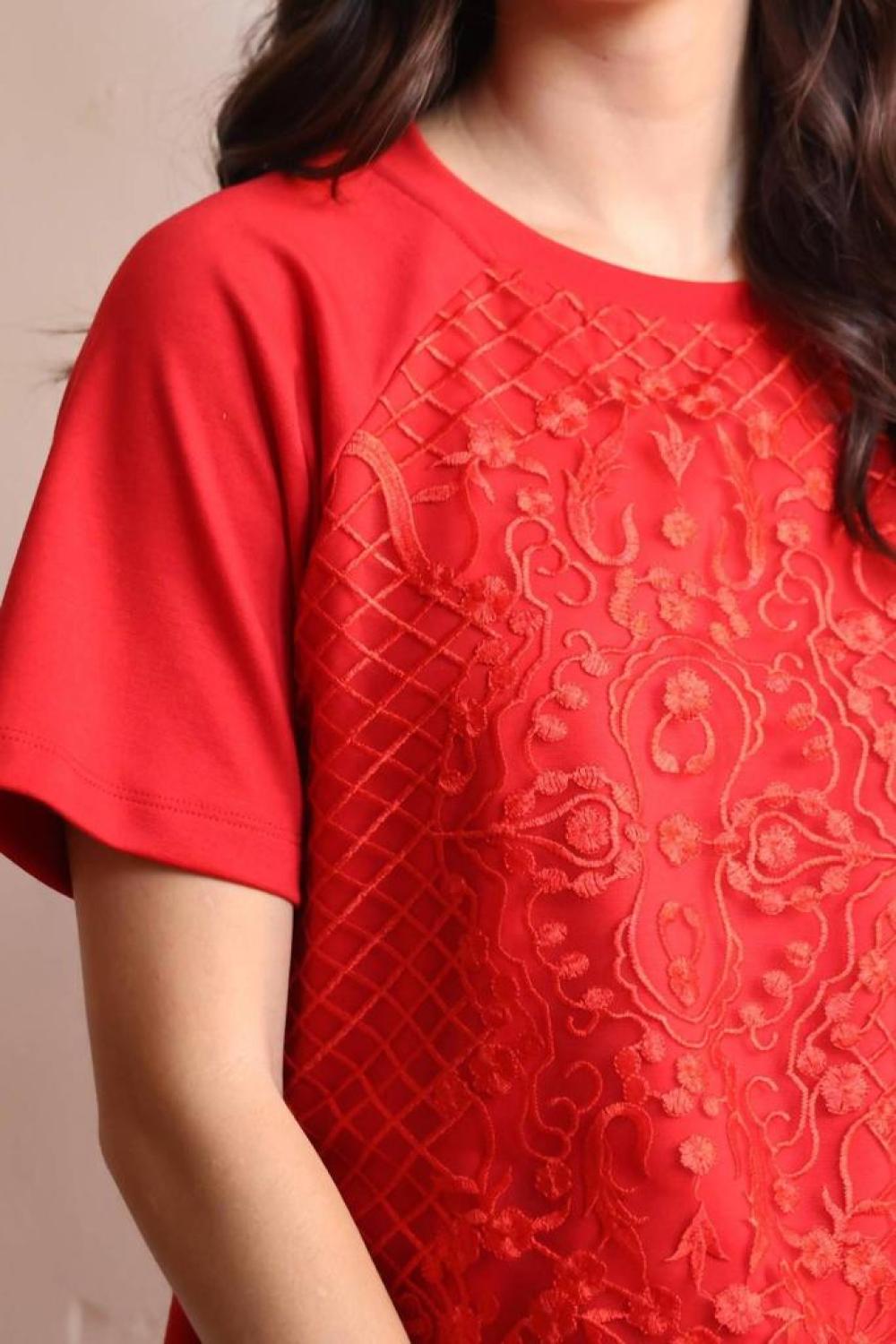 Kylee Short Sleeve Sweatshirt In Red Blossom