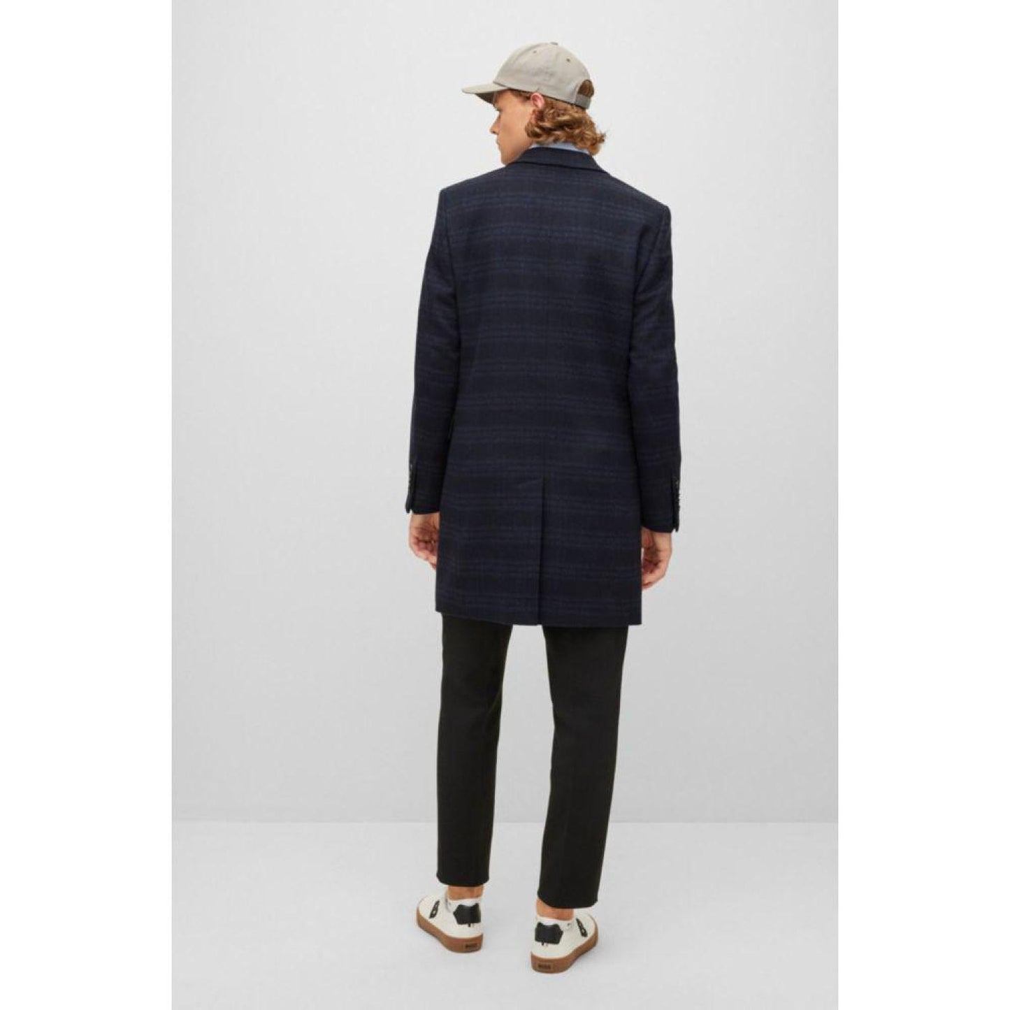 Slim-fit coat in checked virgin wool and cashmere