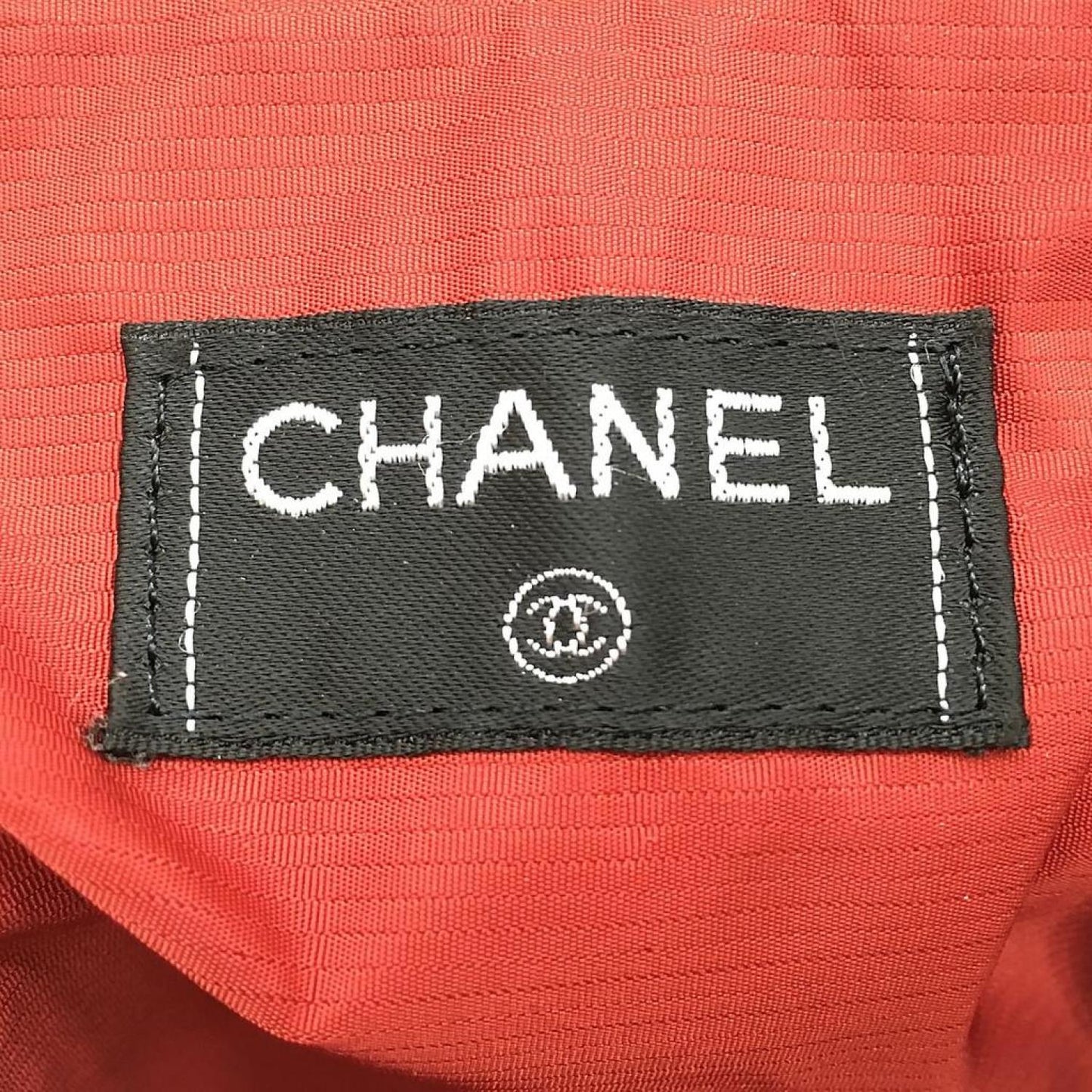 Chanel Travel Line  Synthetic Shoulder Bag (Pre-Owned)