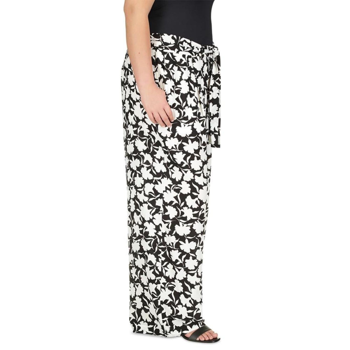 Plus Size Floral Belted Pants