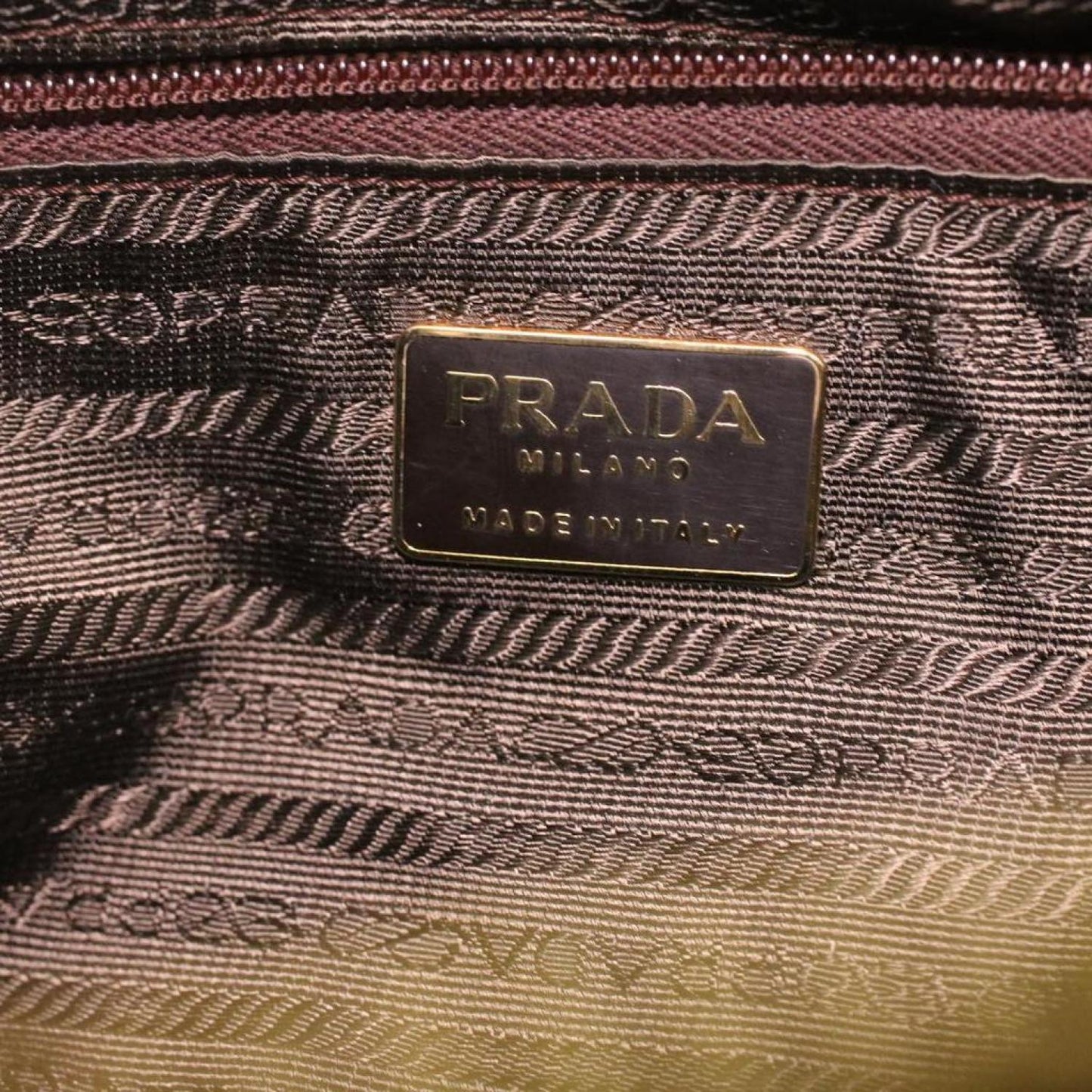 Prada Synthetic Handbag (Pre-Owned)