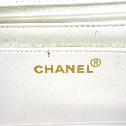 Chanel Mademoiselle Leather Shoulder Bag (Pre-Owned)