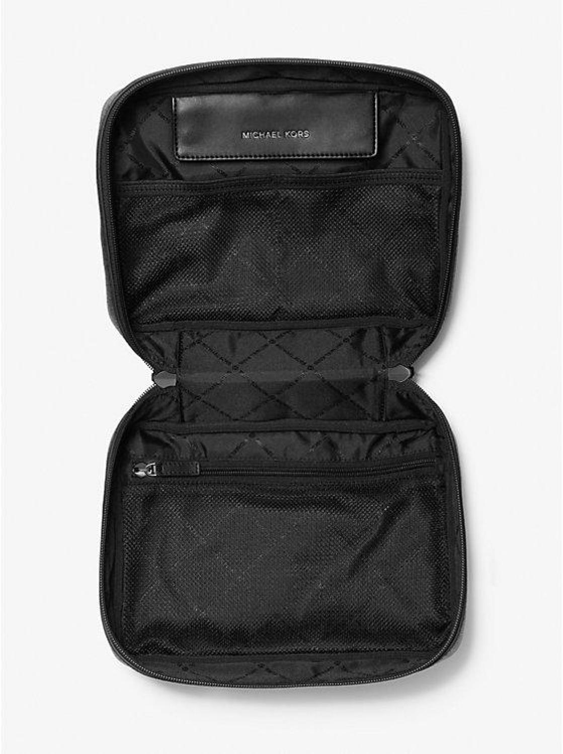 Cooper Signature Logo Travel Kit