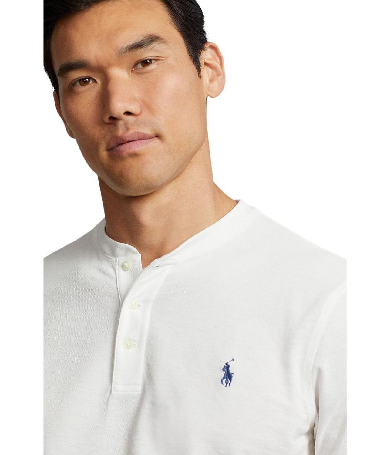 Featherweight mesh outlet henley