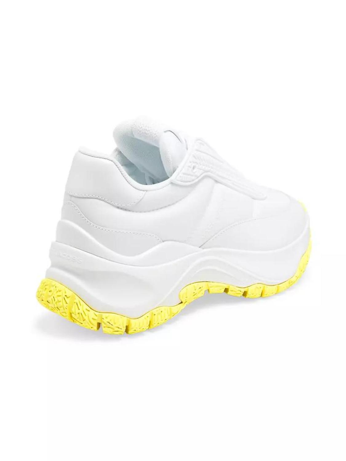 The Lazy Runner Sneakers